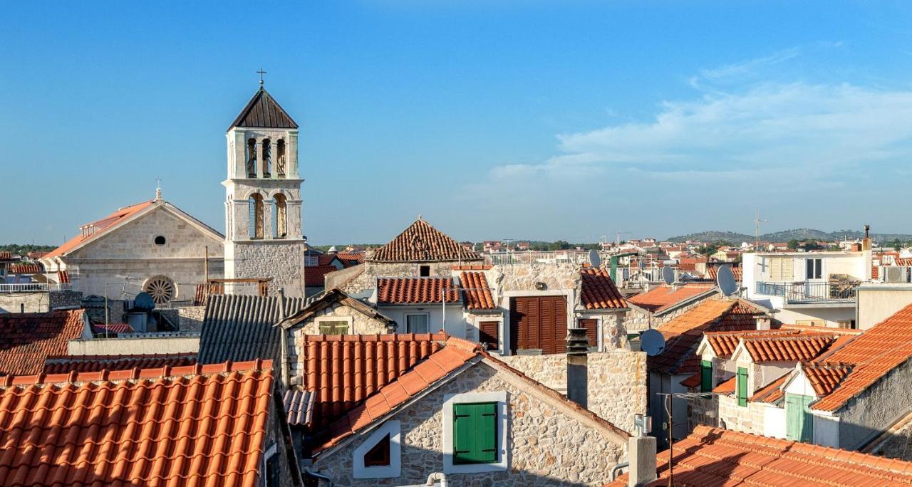 Heritage Residence In Center With Pool- Apartments Vodice Exteriér fotografie